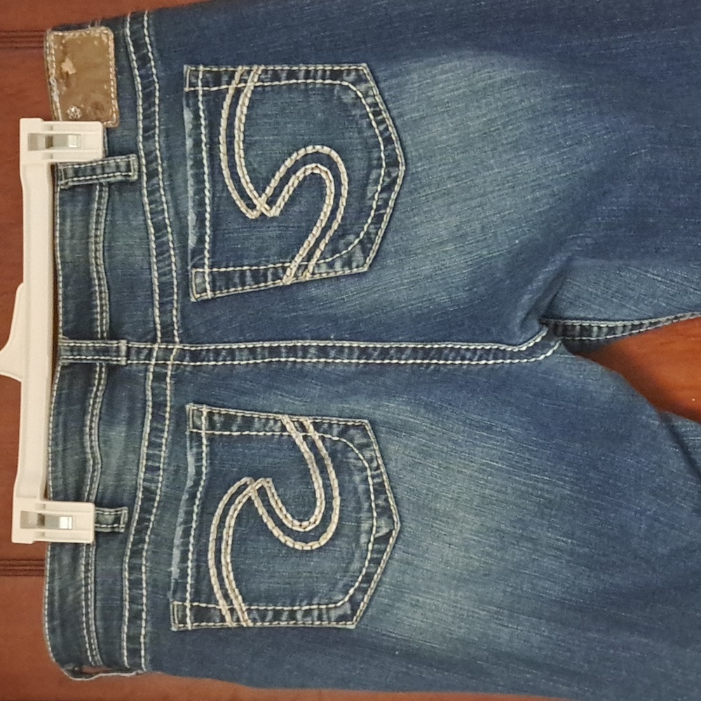 Jeans - Picture 2 of 3